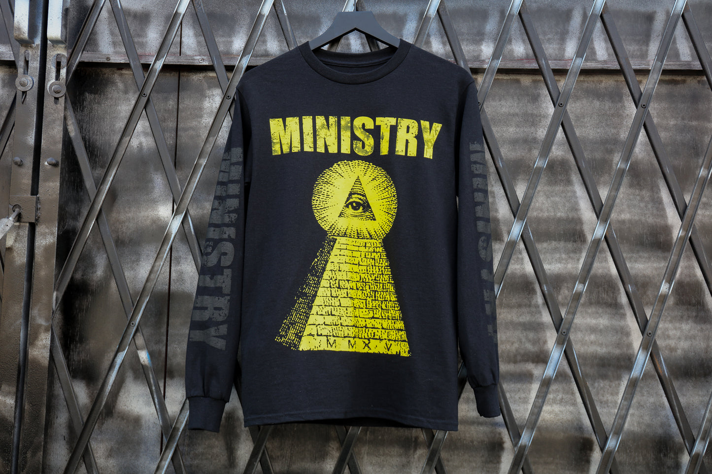 Pyramid Long Sleeve (Black)