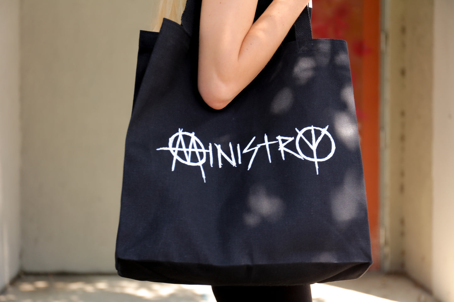 Logo XL Tote Bag (Black)